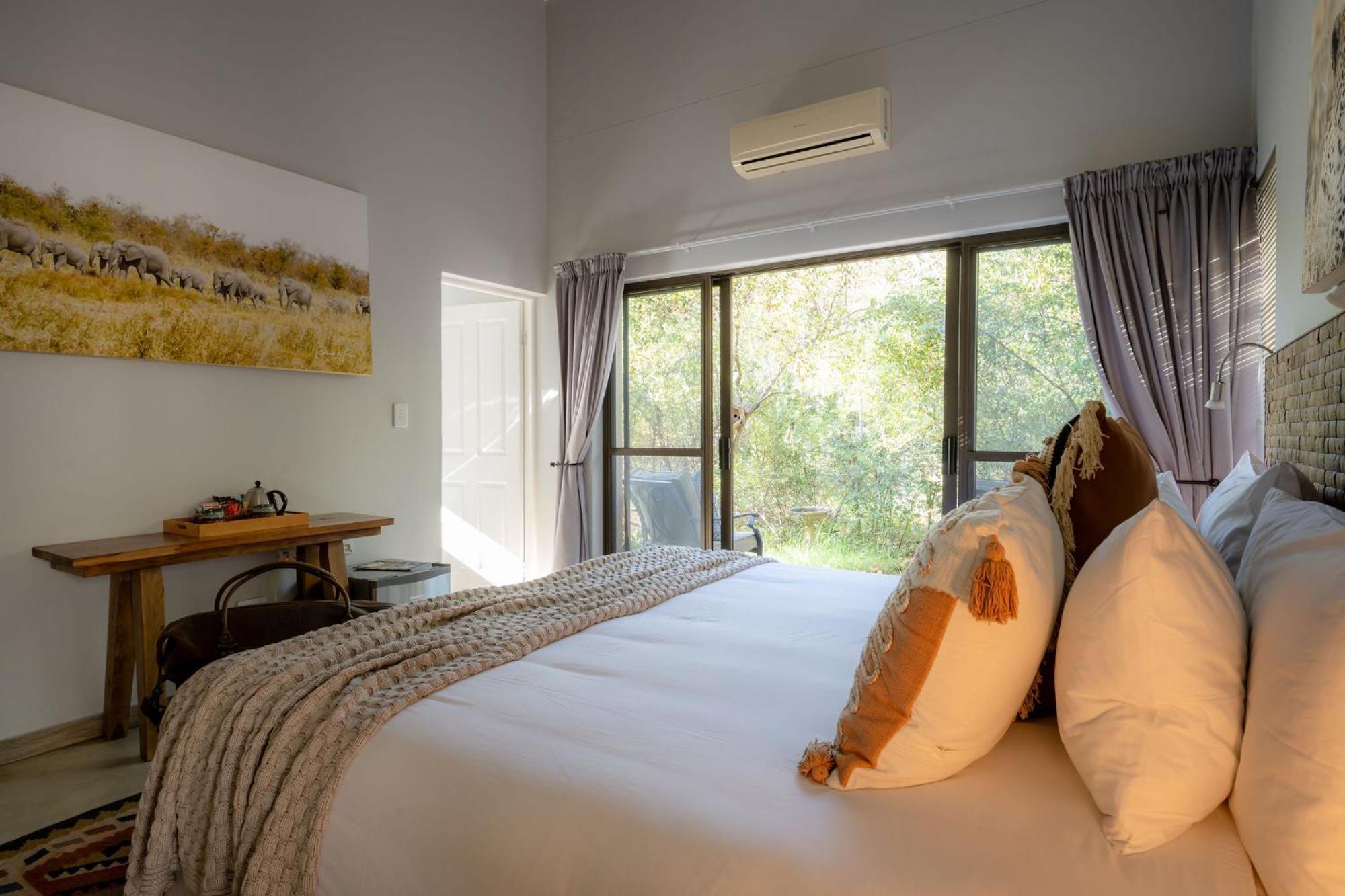 Rafiki Bush Lodge Hoedspruit Bagian luar foto