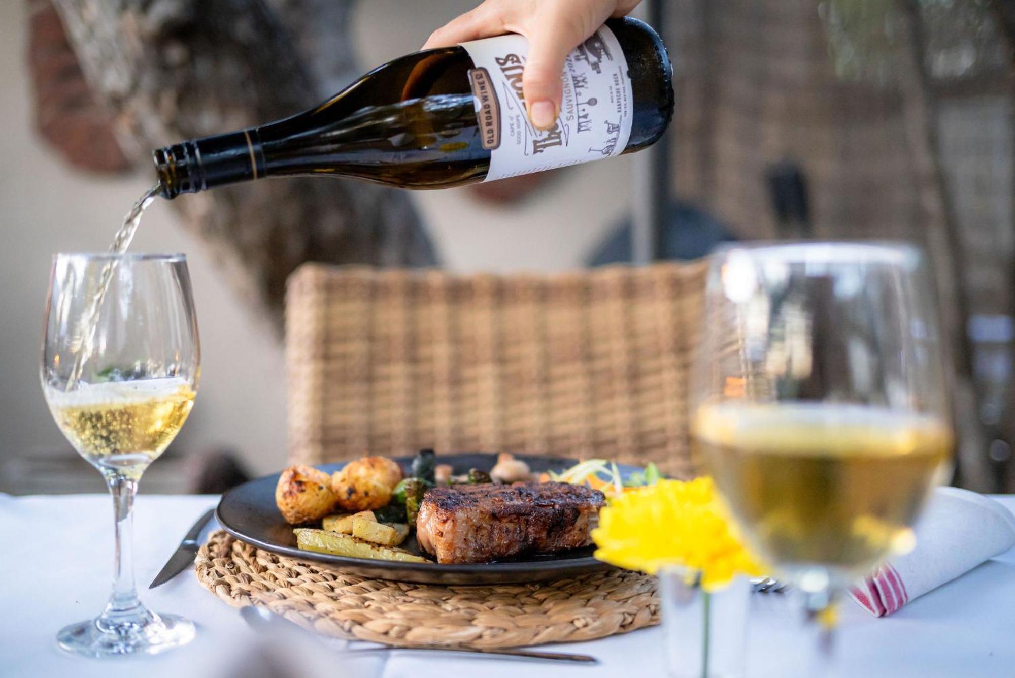 Rafiki Bush Lodge Hoedspruit Bagian luar foto