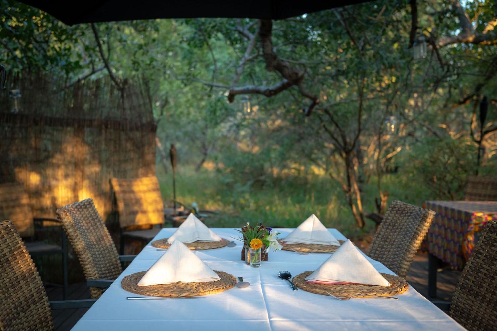 Rafiki Bush Lodge Hoedspruit Bagian luar foto